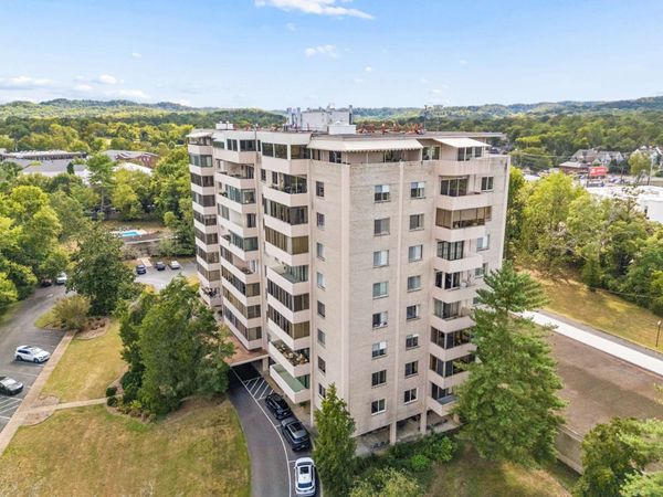 105 Leake Ave , Unit PH4, Nashville, TN 37205