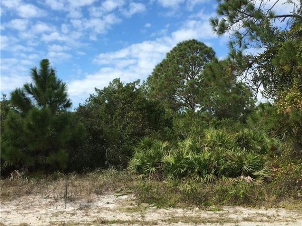 22nd ST NE, NAPLES, FL 34120