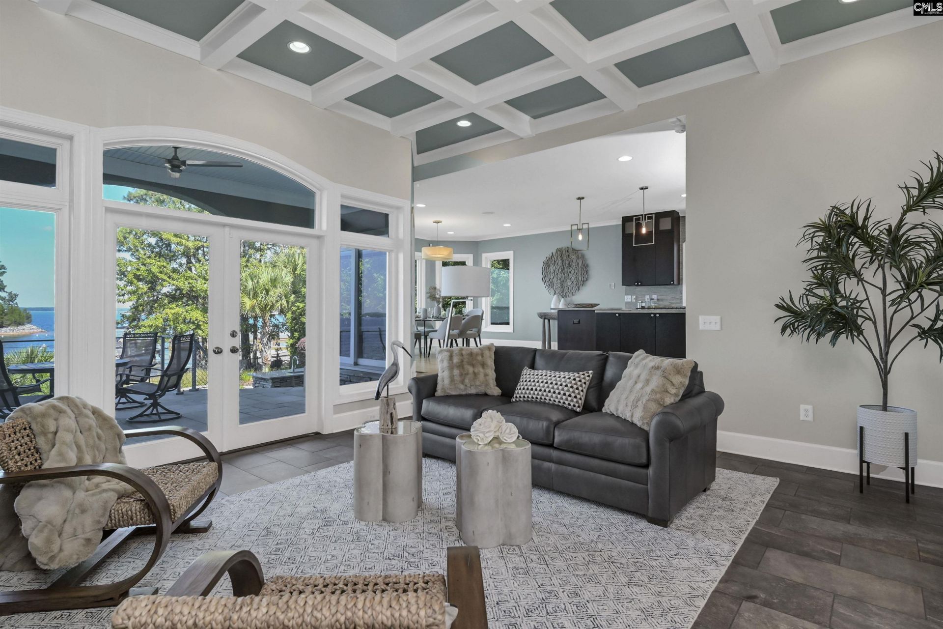 433 Bay Pointe Photo 10