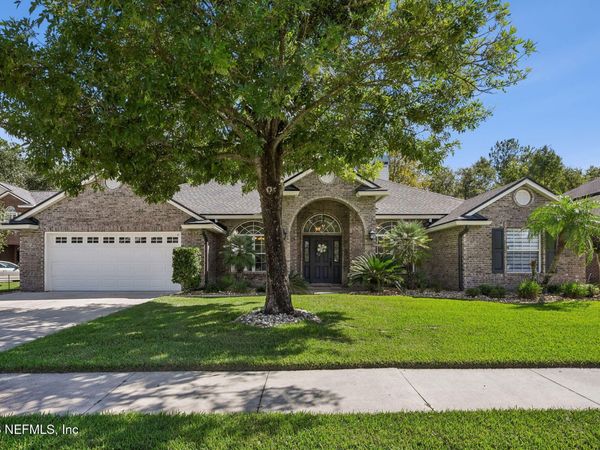 2411 GOLDEN BELL Lane, Fleming Island, FL 32003