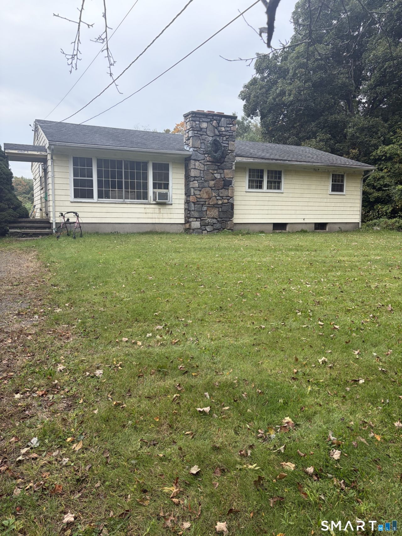 846 Long Hill, Guilford, CT 06437 Main Photo
