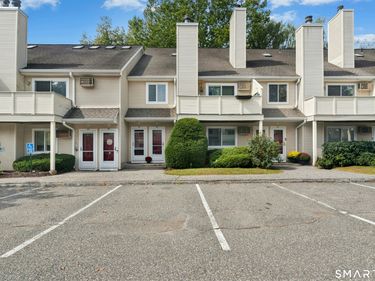 255 Willow, Unit 255, New Milford, CT 06776