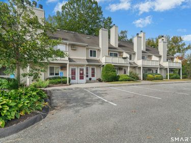 255 Willow, Unit 255, New Milford, CT 06776