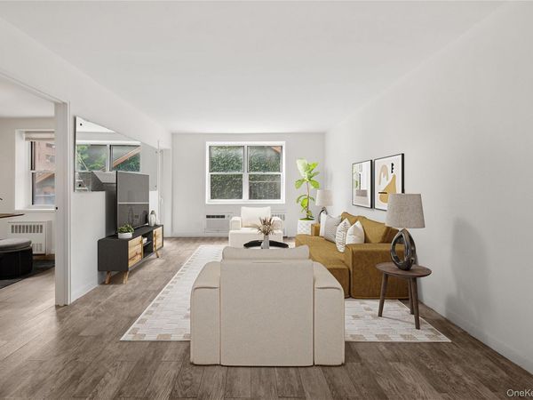 636 N Terrace Avenue, Unit 2B, Fleetwood, NY 10552