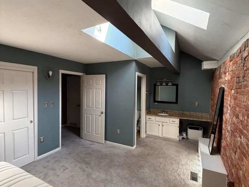 38 W Hoster Street, Columbus, OH 43215 Photo 16