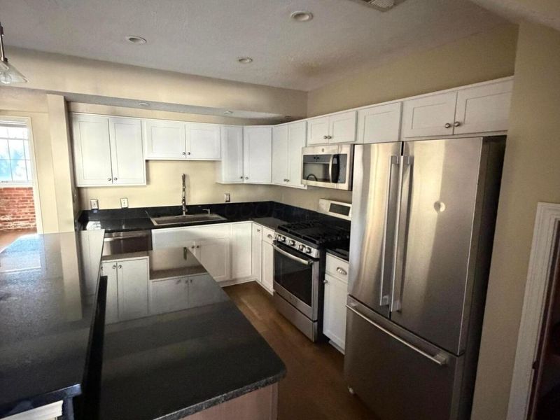 38 W Hoster Street, Columbus, OH 43215 Photo 24