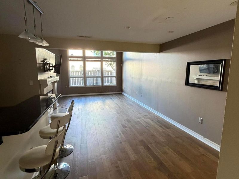 38 W Hoster Street, Columbus, OH 43215 Photo 7