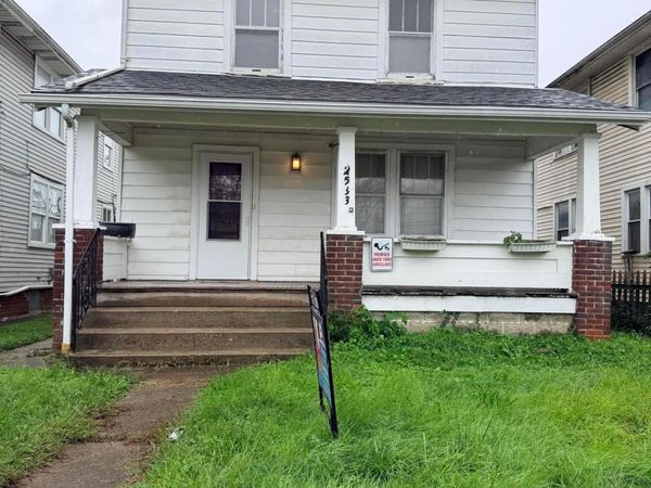 2533 Sullivant Avenue, Columbus, OH 43204