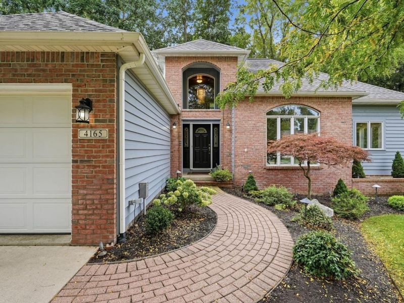 4165 E Laurel Ridge Drive, Port Clinton, OH 43452 Photo 2