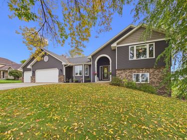 505 Ironwood Avenue NE, New Prague, MN 56071