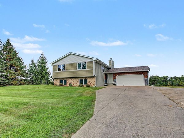 11409 Manning Trail N, Stillwater, MN 55082