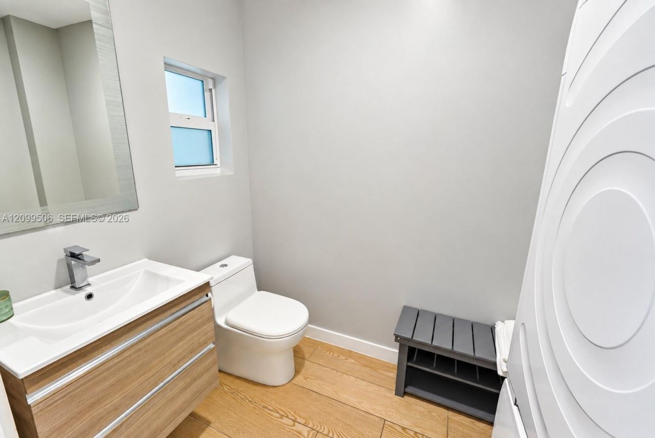 619 Meridian Ave , Unit 4, Miami Beach, FL 33139 Photo