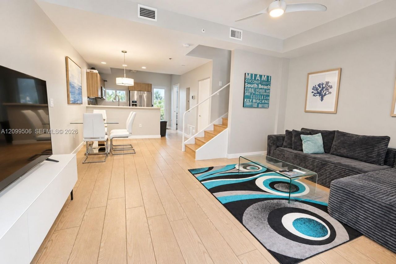619 Meridian Ave , Unit 4, Miami Beach, FL 33139 Photo