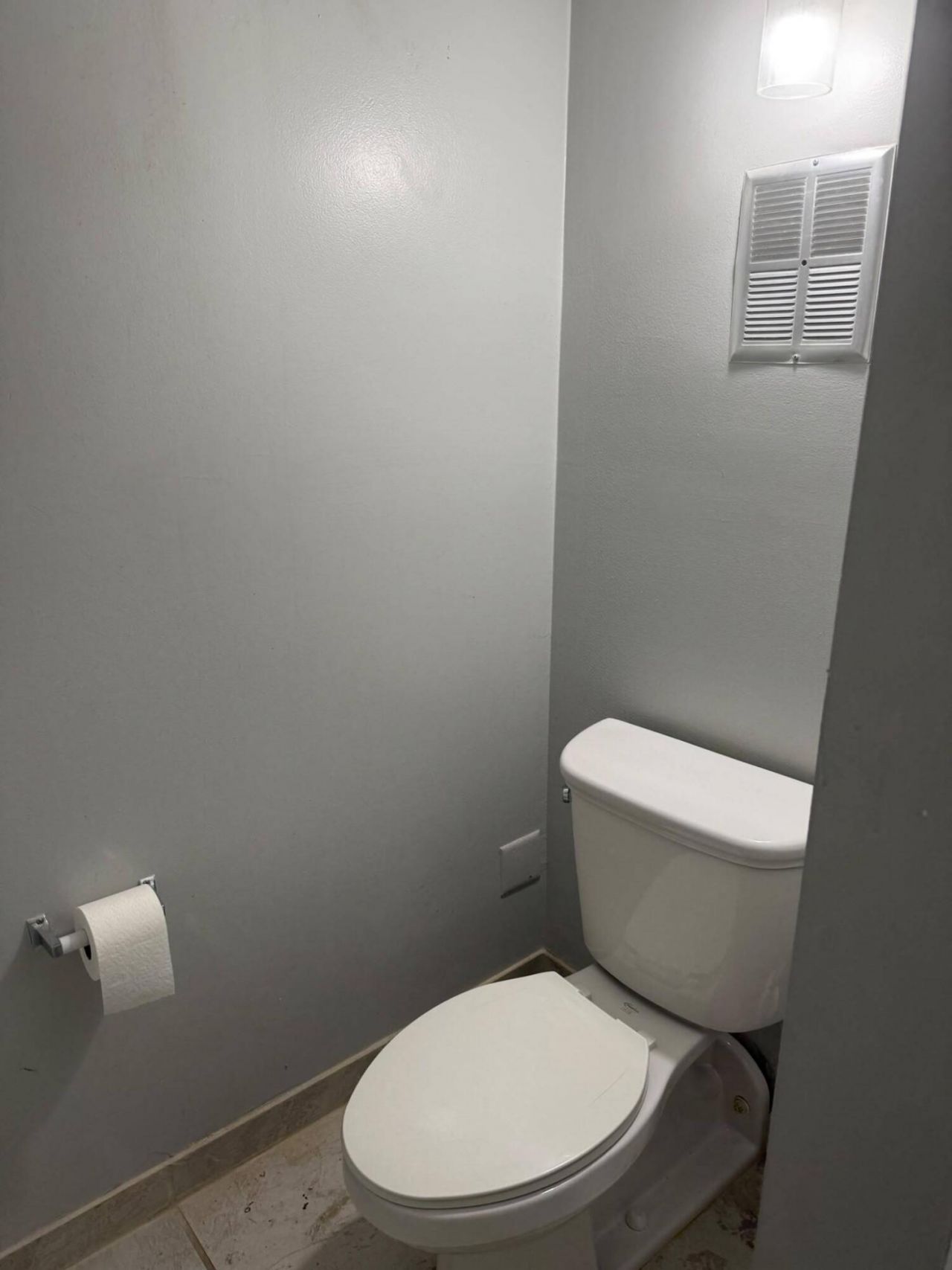 645 Executive Center Drive, Unit R205, West Palm Beach, FL 33401 Photo