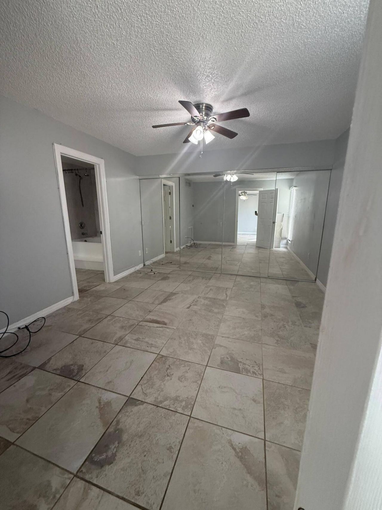 645 Executive Center Drive, Unit R205, West Palm Beach, FL 33401 Photo