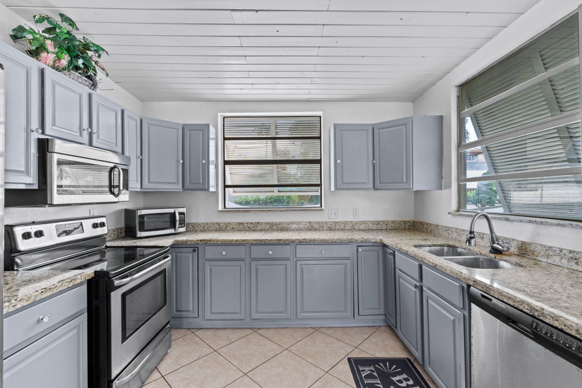 1425 NE 4th Court, Boca Raton, FL 33432 Photo