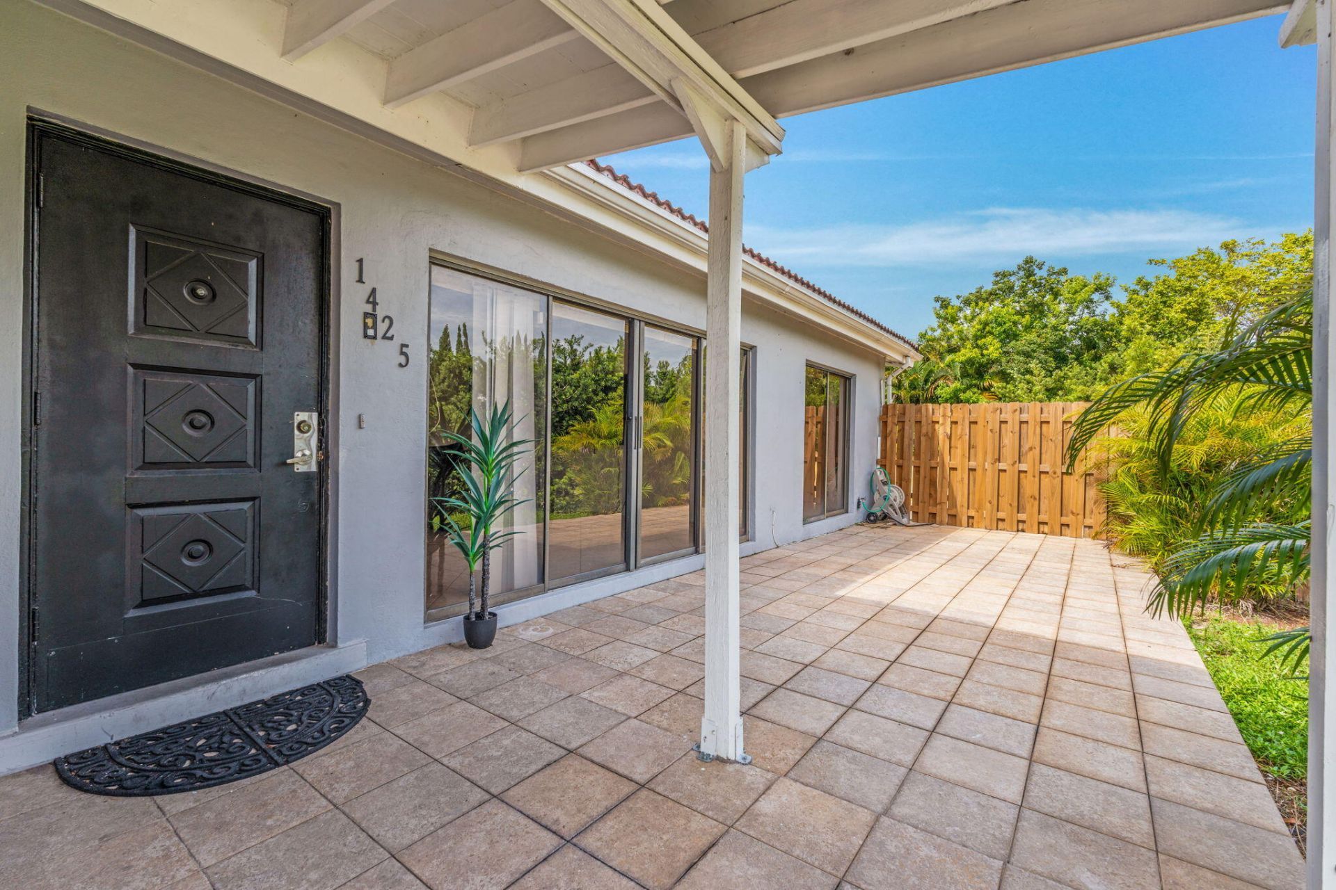 1425 NE 4th Court, Boca Raton, FL 33432 Photo