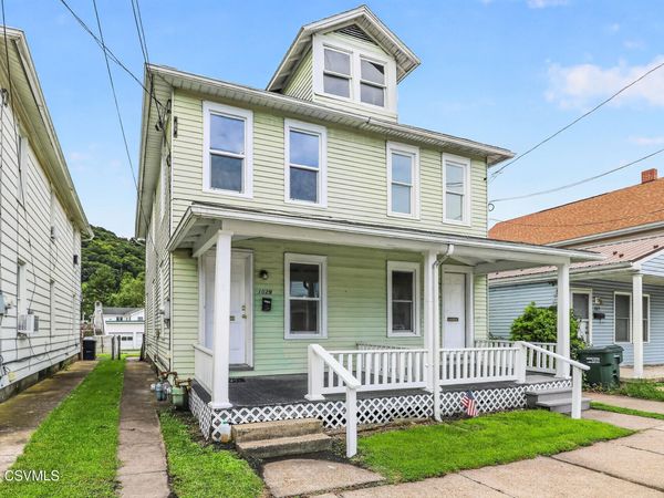 1029 WALNUT Street , Sunbury, PA 17801