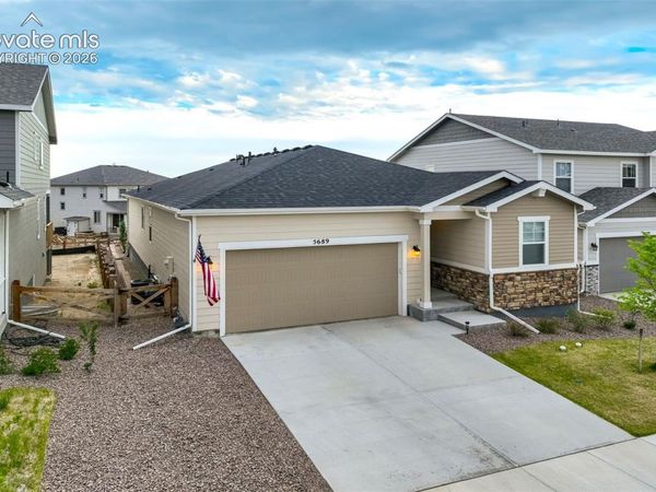 5689 Mammoth Lane, Colorado Springs, CO 80927