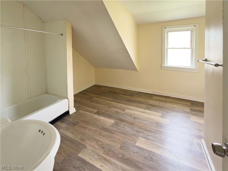 3280 E 128th Street, Cleveland, OH 44120 Photo 9