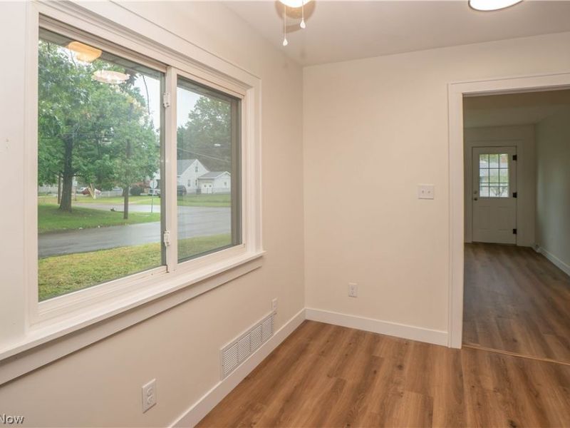 2325 Eastlawn Avenue, Akron, OH 44305 Photo 10