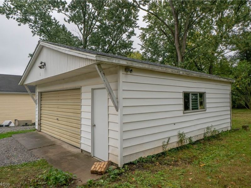 2325 Eastlawn Avenue, Akron, OH 44305 Photo 24