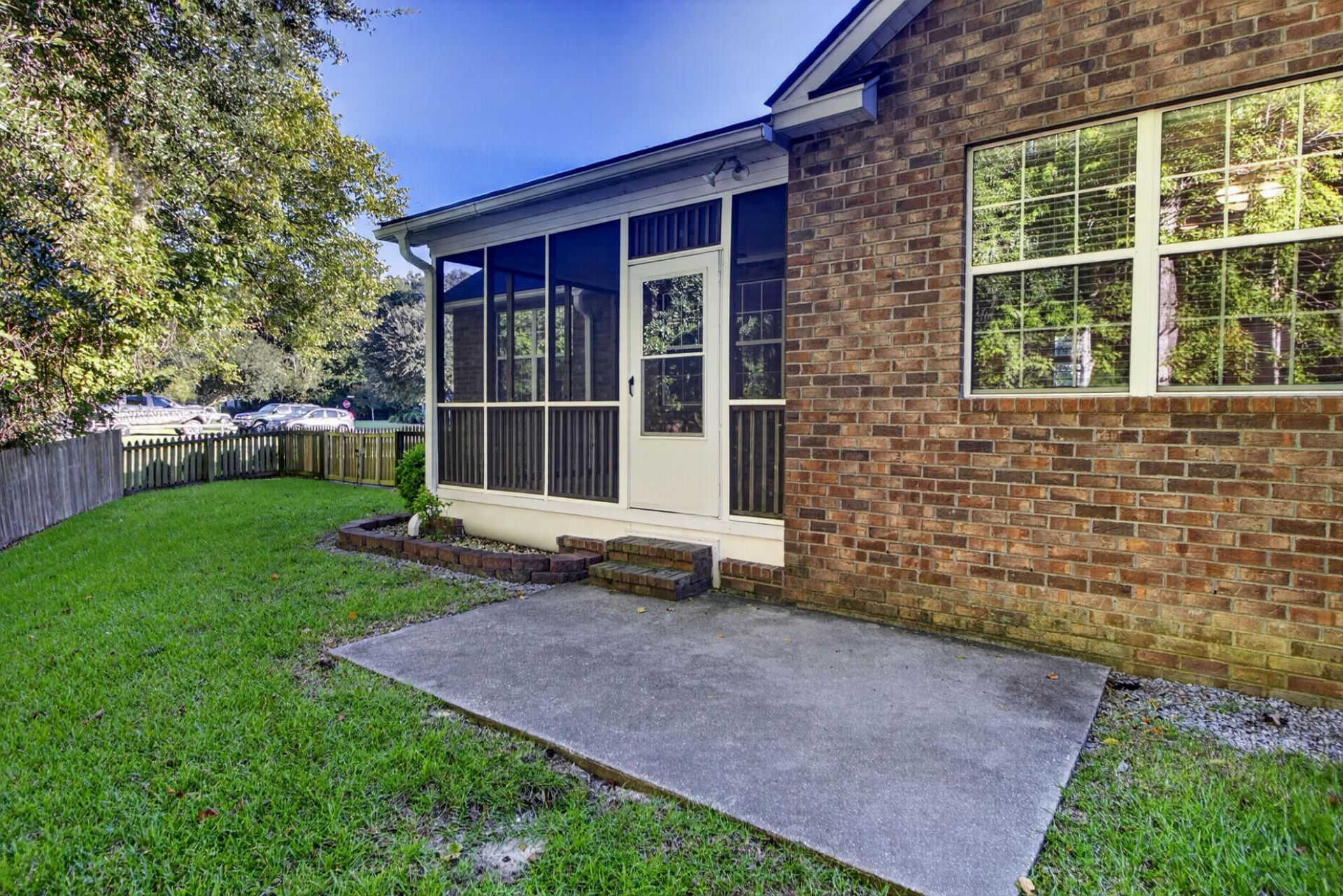 5112 Tinston Court Photo 31
