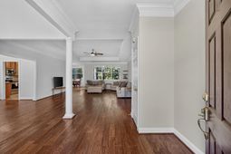 5112 Tinston Court photo 4