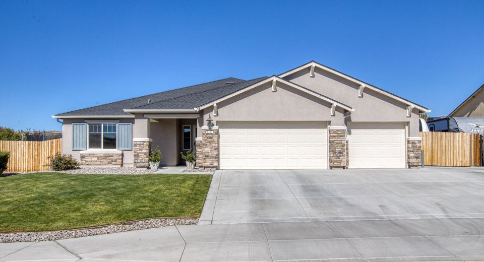 1107 Saffron Woods Way, Sparks, NV 89441 Photo
