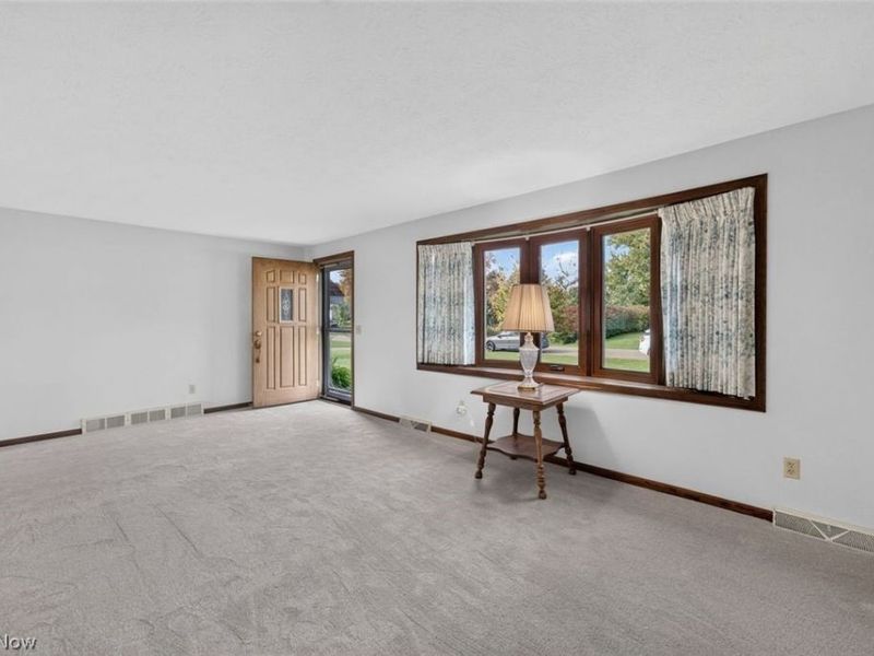 517 Concord Street NW, Massillon, OH 44646 Photo 5