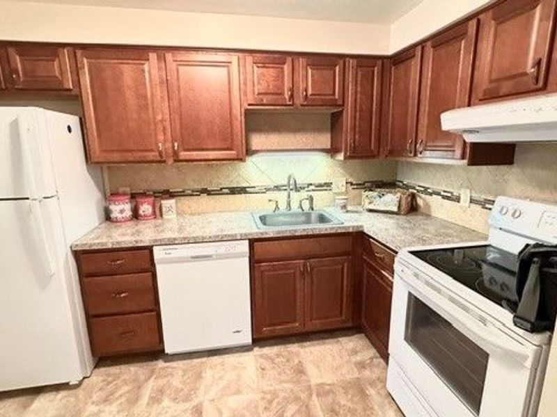 3400 Wooster Road, Unit 218, Rocky River, OH 44116 Photo 6