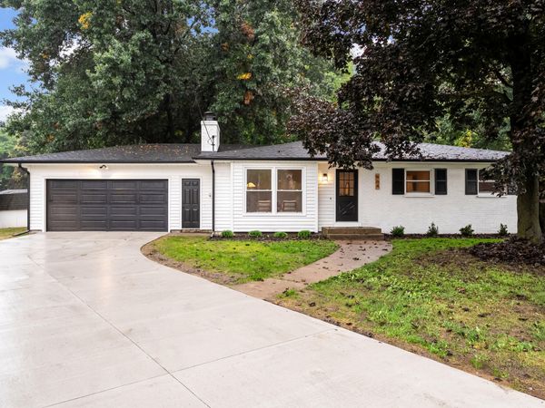 964 Needham Court NW, Grand Rapids, MI 49544