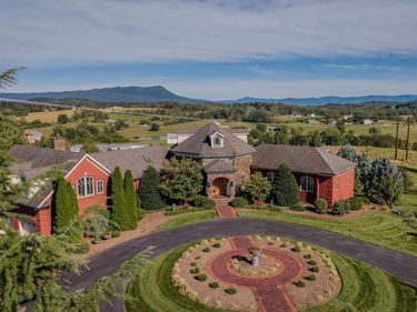 2655 HILLMEADOW DR, ROCKINGHAM, VA 22801