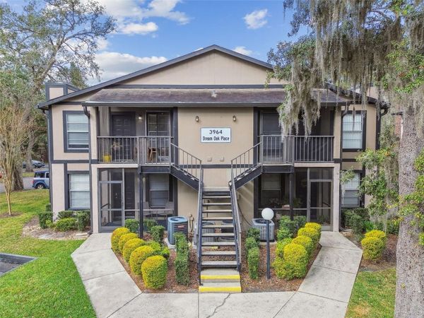 3964 DREAM OAK PL, Unit 201, TAMPA, FL 33613