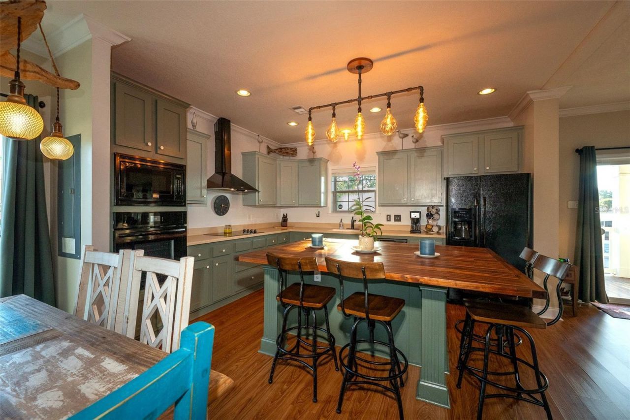 7247 Arbordale Drive, Weeki Wachee, FL 34607 Photo