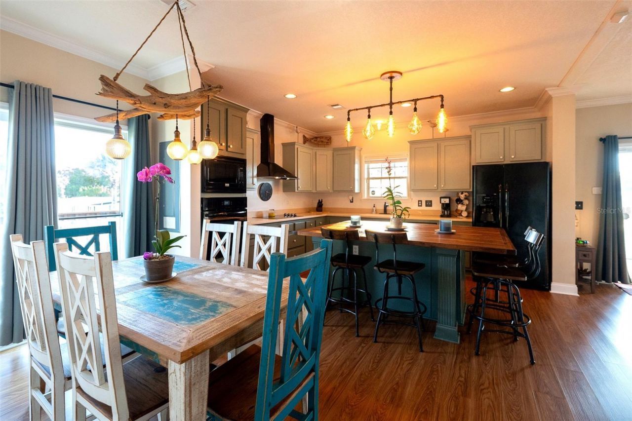 7247 Arbordale Drive, Weeki Wachee, FL 34607 Photo