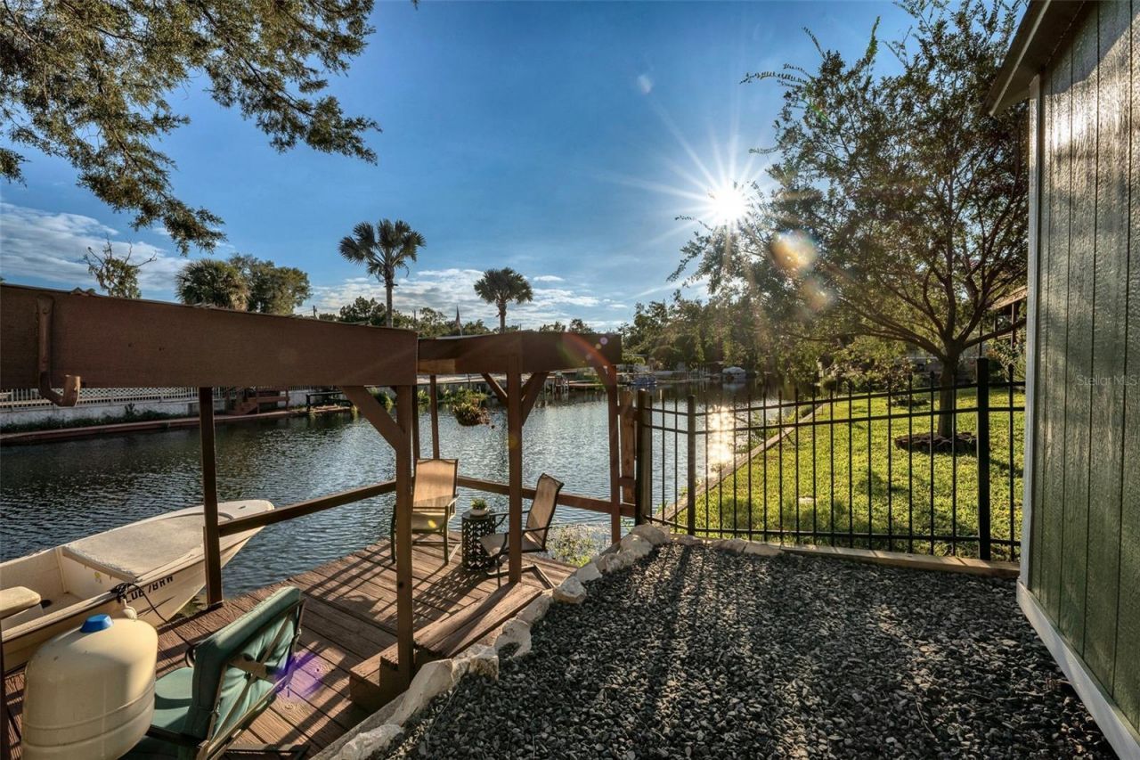 7247 Arbordale Drive, Weeki Wachee, FL 34607 Photo