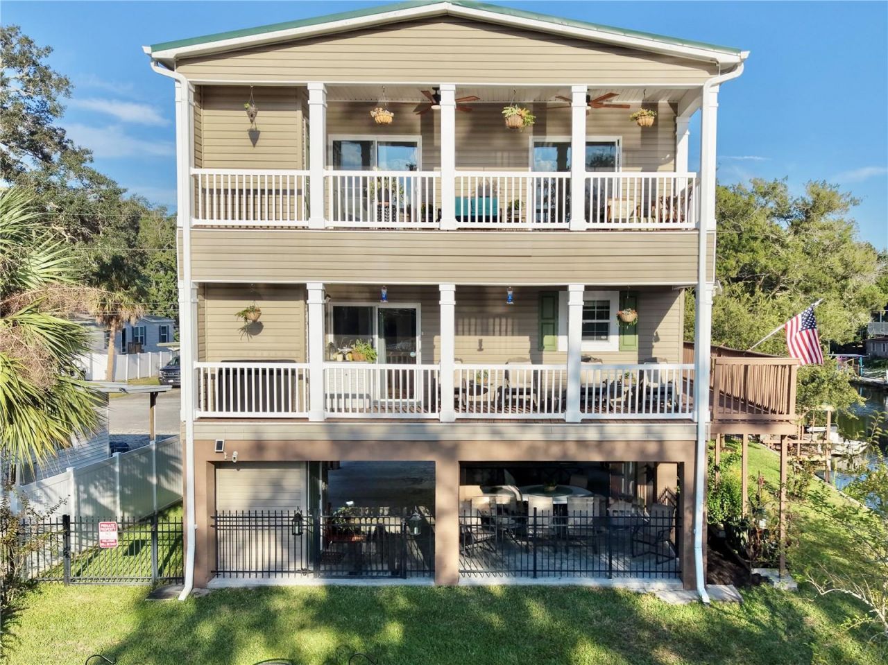 7247 Arbordale Drive, Weeki Wachee, FL 34607 Photo