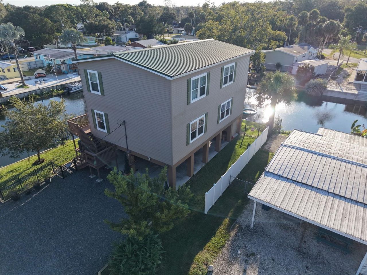 7247 Arbordale Drive, Weeki Wachee, FL 34607 Photo