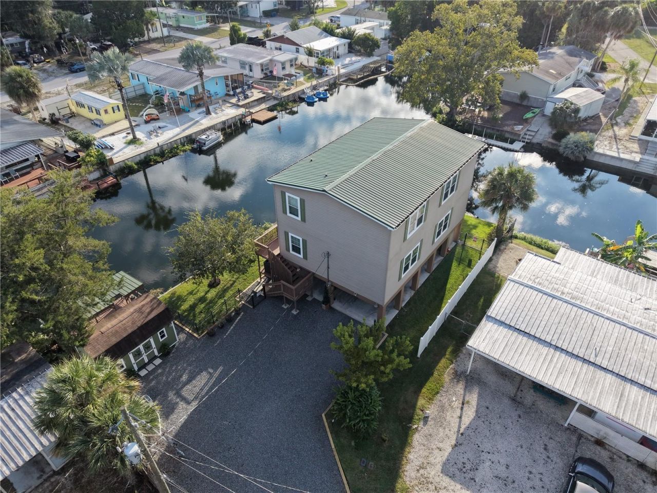7247 Arbordale Drive, Weeki Wachee, FL 34607 Photo