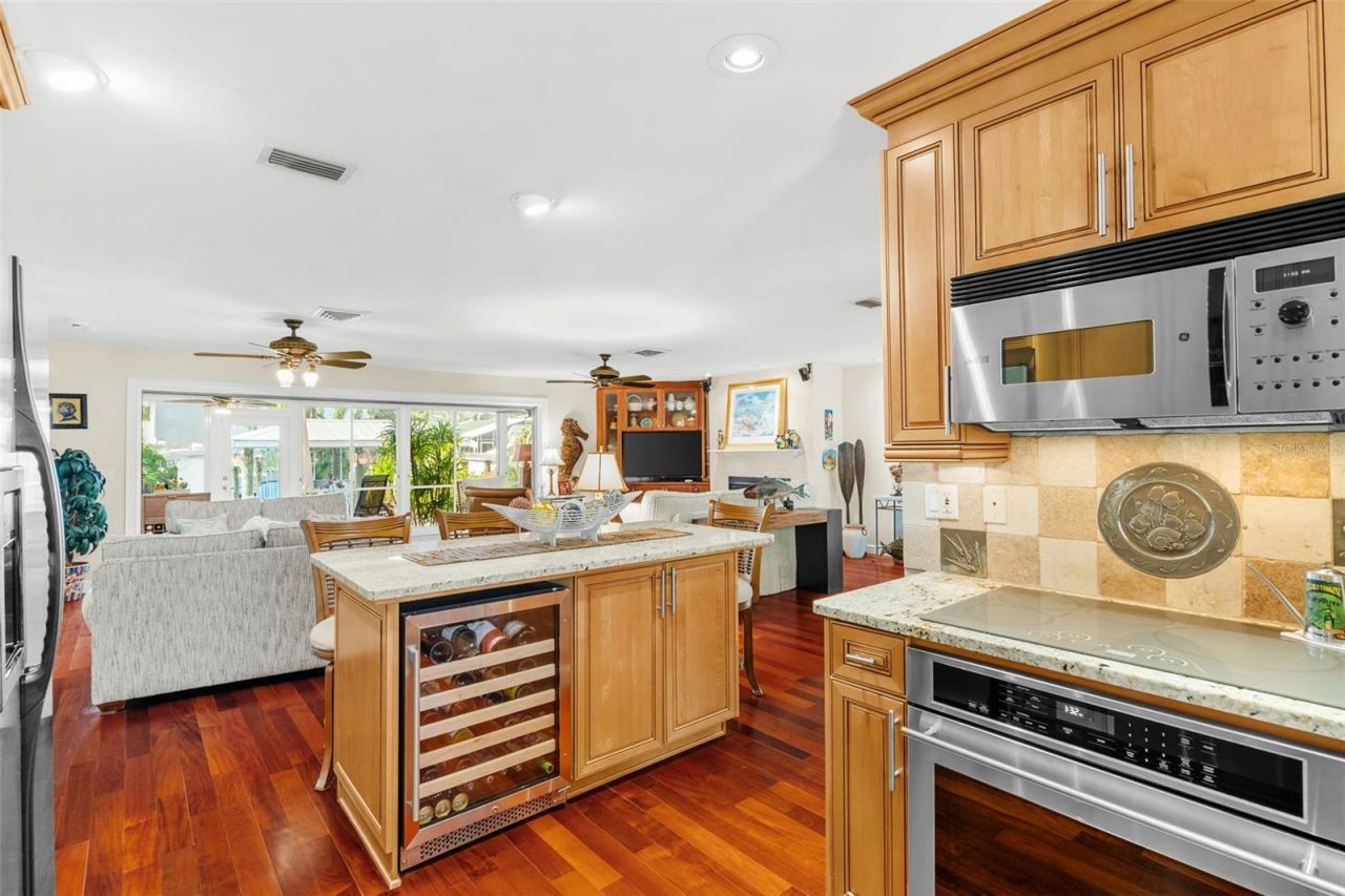 903 20th Avenue W, Palmetto, FL 34221 Photo