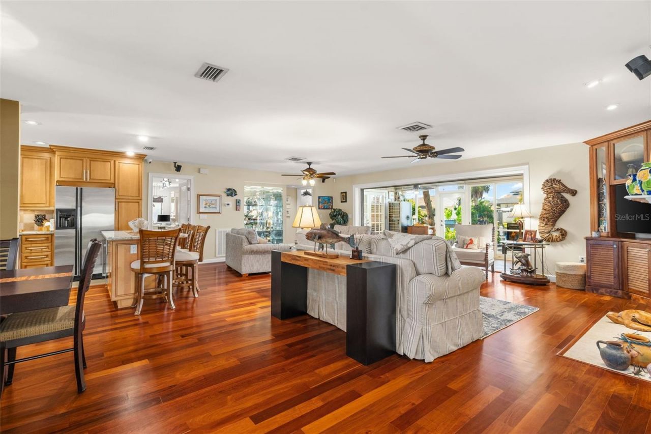 903 20th Avenue W, Palmetto, FL 34221 Photo