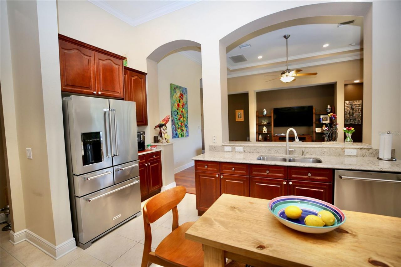 14824 Tudor Chase Drive, Tampa, FL 33626 Photo