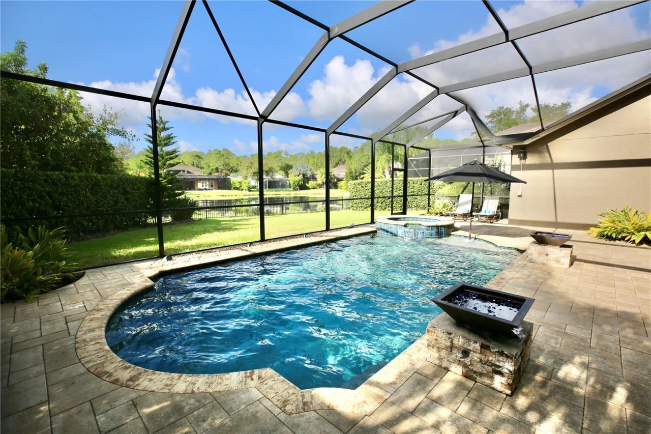 14824 Tudor Chase Drive, Tampa, FL 33626 Photo
