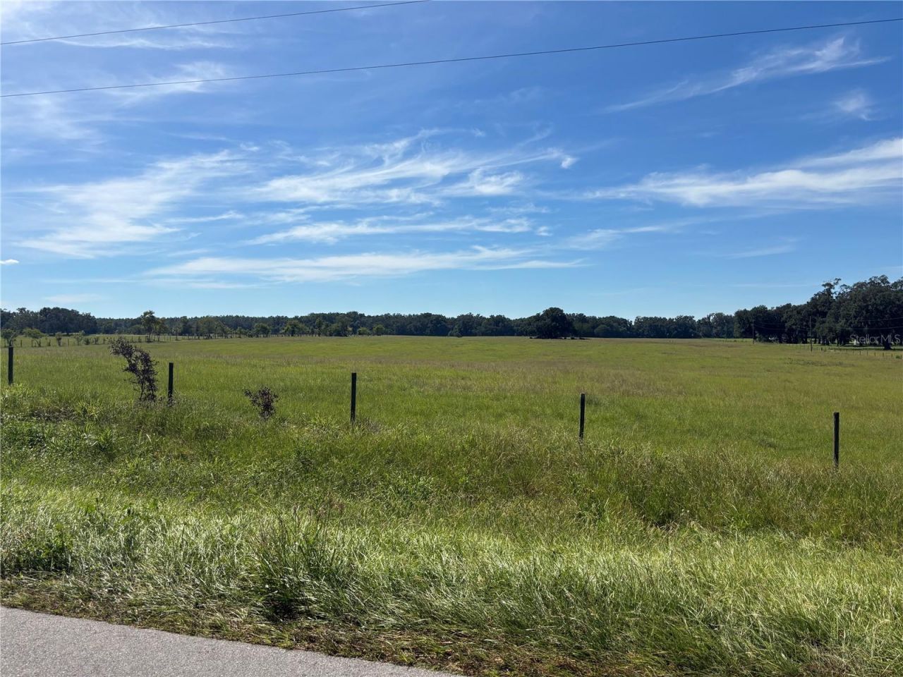 Se 215th Avenue , Morriston, FL 32668 Photo