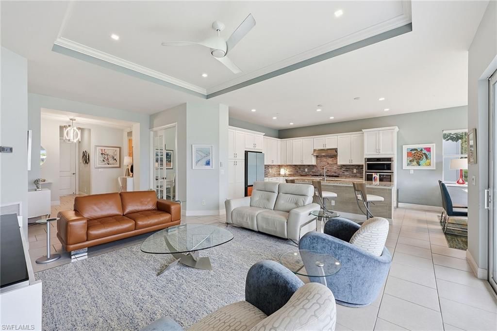 8936 Saint Lucia Dr, Unit 101, Naples, FL 34114 Photo
