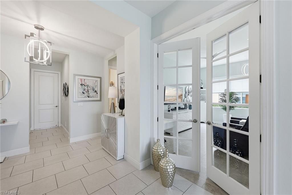 8936 Saint Lucia Dr, Unit 101, Naples, FL 34114 Photo