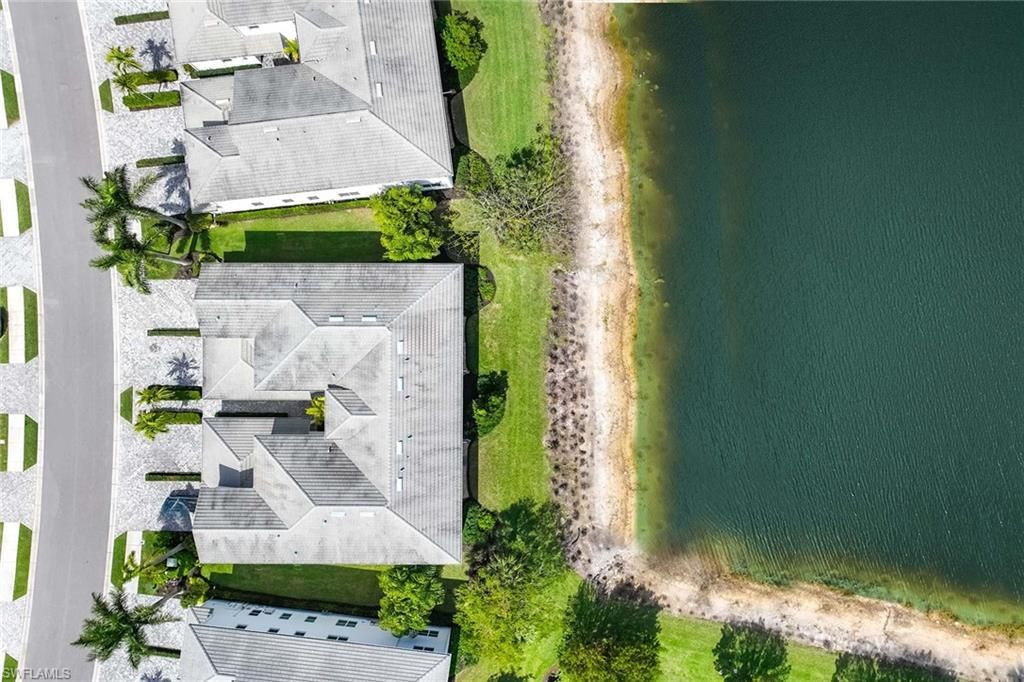 8936 Saint Lucia Dr, Unit 101, Naples, FL 34114 Photo