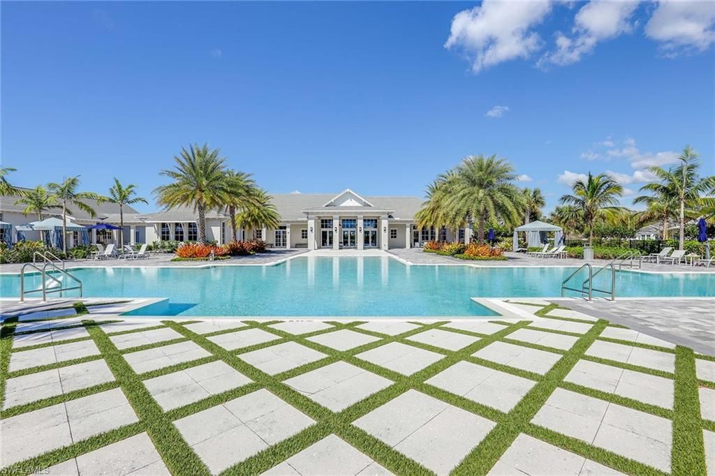8936 Saint Lucia Dr, Unit 101, Naples, FL 34114 Photo