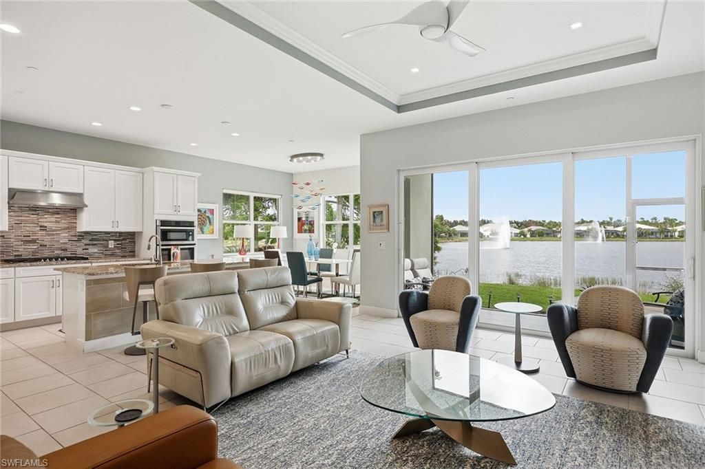 8936 Saint Lucia Dr, Unit 101, Naples, FL 34114 Photo